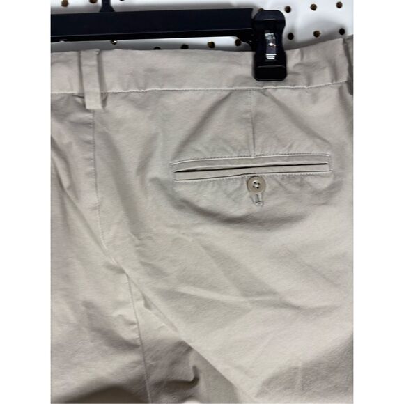 Vineyard Vines on the go performance khaki pants size 36x30 - Picture 8 of 11